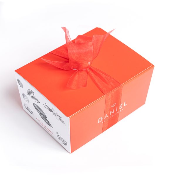 Daniel Chocolates Signature Chocolate Box, 52pc