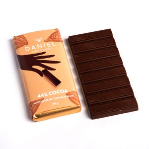 Daniel Chocolates_44% Cocoa Milk Chocolate Bar, 85g