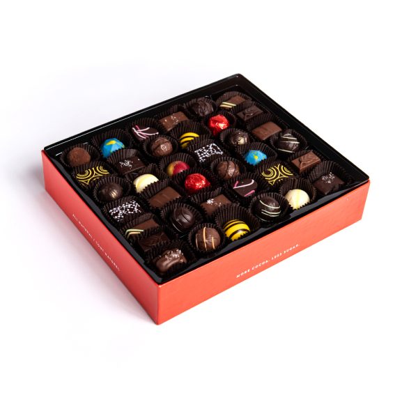 Daniel Chocolates_La Magnifique Chocolate Box, 88pc open