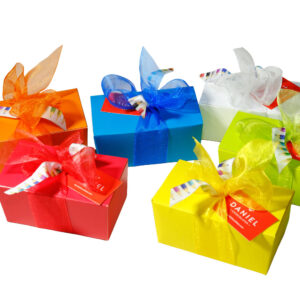 Box of 12 chocolates - 6 colours assorted